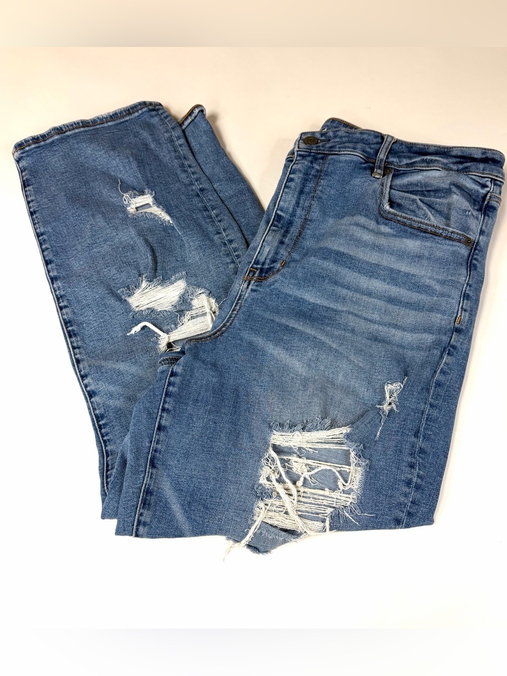 American Eagle Women’s Plus Size 20 SHORT Slim Straight Jeans Distressed #2007